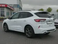 Gebraucht Ford Kuga ST-Line 150 PS (110 kW) 2022 Weiß SUV