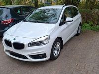 Gebraucht BMW 218 Active Tourer Advantage 150 PS (110 kW) 2017 Weiß Van / Kleinbus