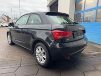 Gebraucht Audi A1 Attraction 86 PS (63 kW) 2011 Schwarz Kleinwagen