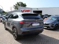 Neu MG HS Luxury 224 PS (164 kW) 2026 Grau SUV