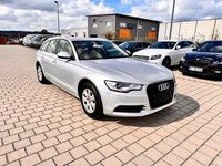 Usado Audi A6 Business 177 HP (130 kW) 2012 Prateado Carrinha