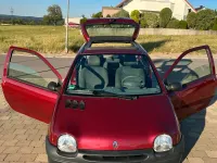 Gebraucht Renault Twingo 58 PS (42 kW) 2003 Rot Kleinwagen