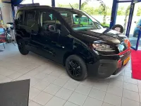 Neu Fiat Qubo Icon 131 PS (96 kW) 2026 Schwarz Van / Kleinbus