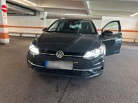 Gebraucht VW Golf VII Highline 150 PS (110 kW) 2017 Grau Kombi