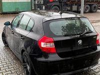 Gebraucht BMW 118 129 PS (94 kW) 2006 Schwarz Kleinwagen
