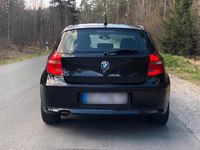 Gebraucht BMW 116 116 PS (85 kW) 2011 Schwarz Kleinwagen