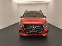 Gebraucht Mercedes V250 190 PS (139 kW) 2024 Rot Van / Kleinbus