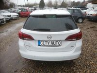 Gebraucht Opel Astra Innovation 136 PS (100 kW) 2017 Weiß Kombi