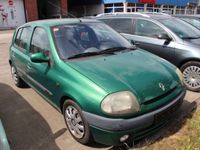 Gebraucht Renault Clio II 90 PS (66 kW) 1999 Grün Kleinwagen