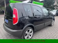 Gebraucht Skoda Roomster Scout 105 PS (77 kW) 2014 Schwarz Kombi