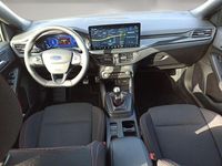 Gebraucht Ford Focus ST-Line X 155 PS (114 kW) 2023 Polar silber metallic Limousine