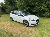 Gebraucht BMW 218 Active Tourer Sport Line 150 PS (110 kW) 2017 Weiß Van / Kleinbus