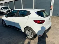 Gebraucht Renault Clio 75 PS (55 kW) 2018 Weiß Limousine