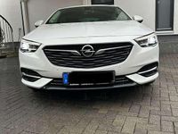Gebraucht Opel Insignia Innovation 165 PS (121 kW) 2020 Weiß Kleinwagen