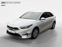 Usado Kia Ceed Vision 140 HP (102 kW) 2025 Branco Citadino
