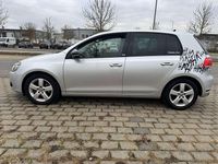 Gebraucht VW Golf VII Match 140 PS (102 kW) 2012 Silber Limousine