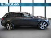 Gebraucht Mercedes GLC300e 306 PS (225 kW) 2022 Grau SUV
