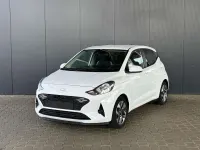Gebraucht Hyundai i10 Comfort 63 PS (46 kW) 2025 Atlas white Kleinwagen