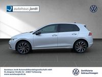 Gebraucht VW Golf VIII Active 131 PS (96 kW) 2022 Silber Limousine