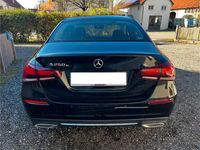 Gebraucht Mercedes A250 Progressive 218 PS (160 kW) 2020 Schwarz Limousine