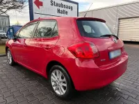 Gebraucht Toyota Auris Life 132 PS (97 kW) 2009 Rot Kleinwagen