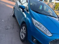Gebraucht Ford Fiesta Titanium 101 PS (74 kW) 2012 Blau Kleinwagen