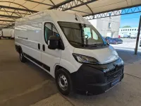 Gebraucht Peugeot Boxer 179 PS (131 kW) 2025 Weiß Van