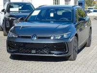 Neu VW Passat Style 150 PS (110 kW) 2025 Grau Kombi