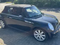 Usata Mini Cooper S Cabriolet 170 CV (125 kW) 2007 Nero Cabrio