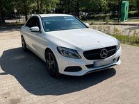 Gebraucht Mercedes C200 Avantgarde 184 PS (135 kW) 2016 Weiß Limousine