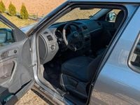 Gebraucht Skoda Yeti Elegance 105 PS (77 kW) 2012 Grau SUV