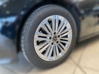 Gebraucht Mercedes C200 Avantgarde 204 PS (150 kW) 2024 Schwarz Limousine