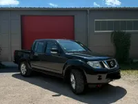 Gebraucht Nissan Navara 190 PS (139 kW) 2013 Schwarz Pickup