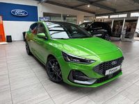 Neu Ford Focus ST 280 PS (205 kW) 2026 Mean green Limousine