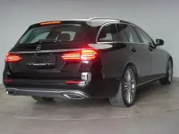 Gebraucht Mercedes E300 Exclusive 265 PS (194 kW) 2022 Schwarz Limousine