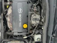 Gebraucht Opel Astra 105 PS (77 kW) 2007 Silber Limousine