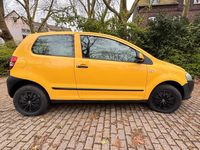 Gebraucht VW Fox 55 PS (40 kW) 2005 Gelb Kleinwagen