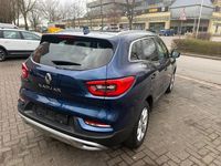 Gebraucht Renault Kadjar 140 PS (102 kW) 2019 Blau SUV