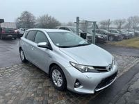 Gebraucht Toyota Auris Comfort 99 PS (72 kW) 2014 Silber Limousine