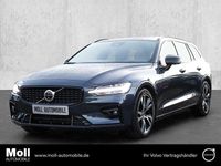 Gebraucht Volvo V60 Plus 197 PS (144 kW) 2025 Denim blue / metallic Kombi
