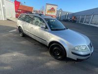 Gebraucht VW Passat 101 PS (74 kW) 2002 Silber Kombi