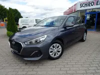Gebraucht Hyundai i30 Select 99 PS (72 kW) 2019 Micron grey Kombi