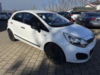 Gebraucht Kia Rio Attract 86 PS (63 kW) 2013 Weiß Limousine