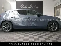 Używany Mazda 3 Selection 186 KM (136 kW) 2022 Szary Sedan/Limuzyna