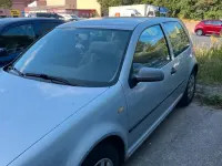 Gebraucht VW Golf III 75 PS (55 kW) 1999 Silber Kleinwagen