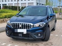 Gebraucht Suzuki SX4 112 PS (82 kW) 2016 Blau Limousine