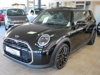 Gebraucht Mini Cooper Favoured 156 PS (114 kW) 2024 Schwarz Kleinwagen