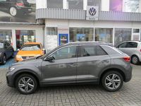 Gebraucht VW T-Roc R-line 150 PS (110 kW) 2023 Indiumgrau (metallic) SUV