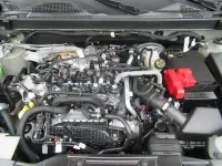 Neu Dacia Duster Journey 114 PS (83 kW) 2026 Grün SUV