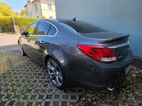 Gebraucht Opel Insignia 260 PS (191 kW) 2009 Grau Limousine